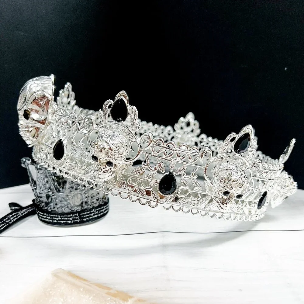 Silver Skull Crown, Skeleton King Crown, Gothic Crown, Renaissance Faire Crown - Picture 7 of 10